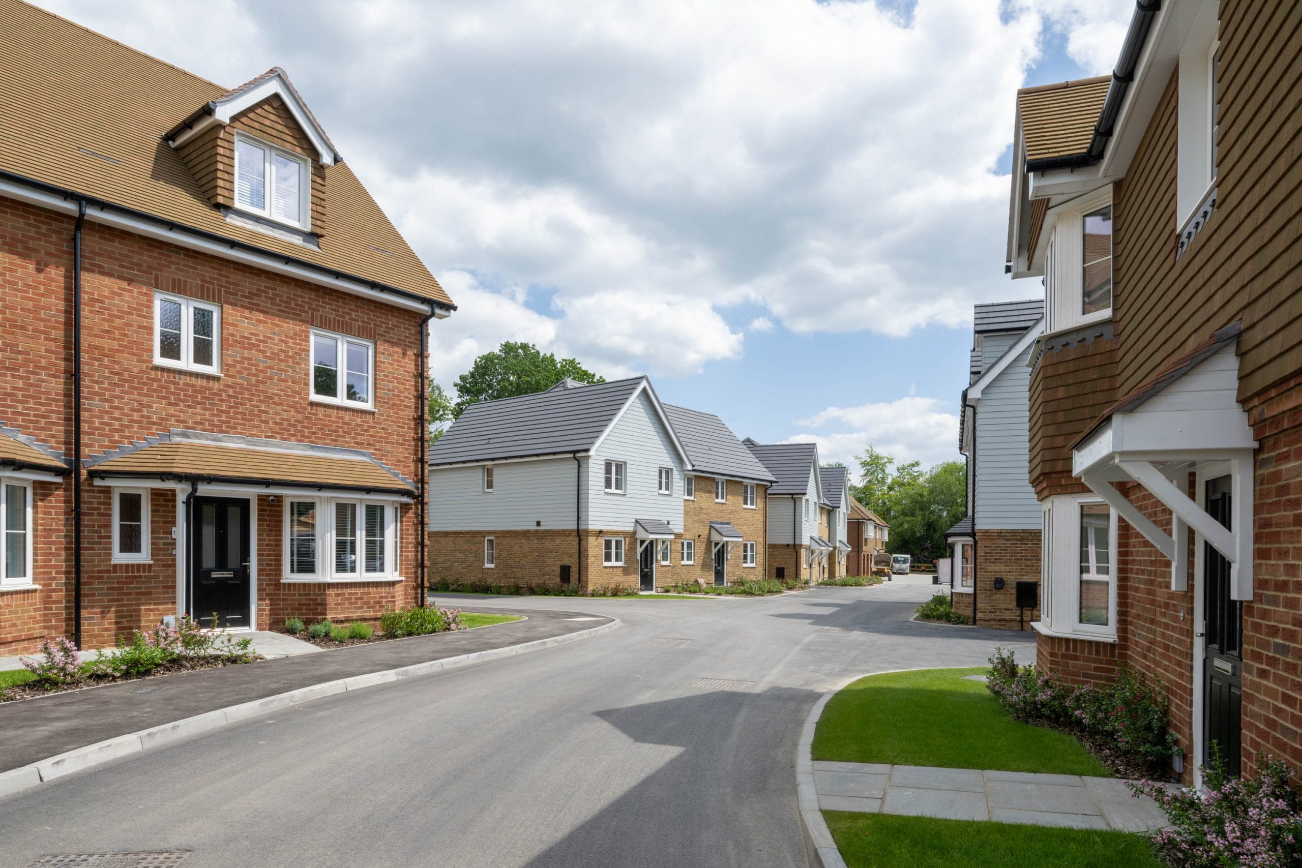 75% of homes sold at Evelyn Gardens, Felbridge - Antler Homes